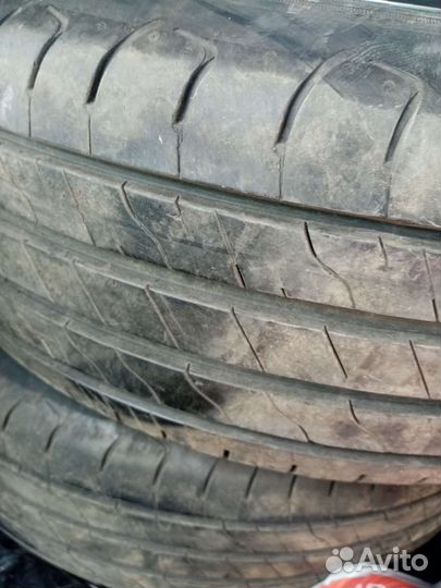 Goodyear EfficientGrip 2 SUV 215/65 R16