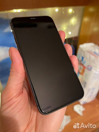 iPhone 11 Pro, 64 ГБ