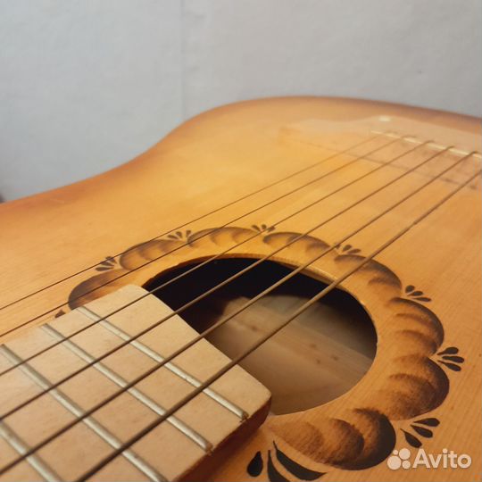 Классическая гитара бу