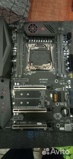 Материнская плата с процесором Xeon e5 2666