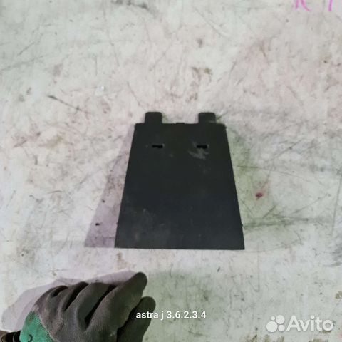 Заглушка салона opel astra j