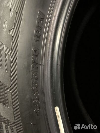 Bridgestone Dueler H/L 33A 235/55 R20