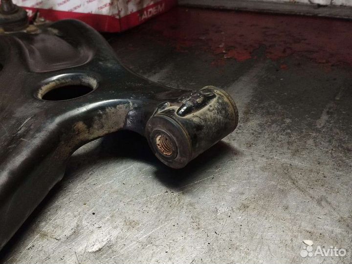 Рычаги на весту