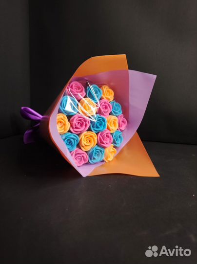 Шоколадные Розы - 19 шт в Букете