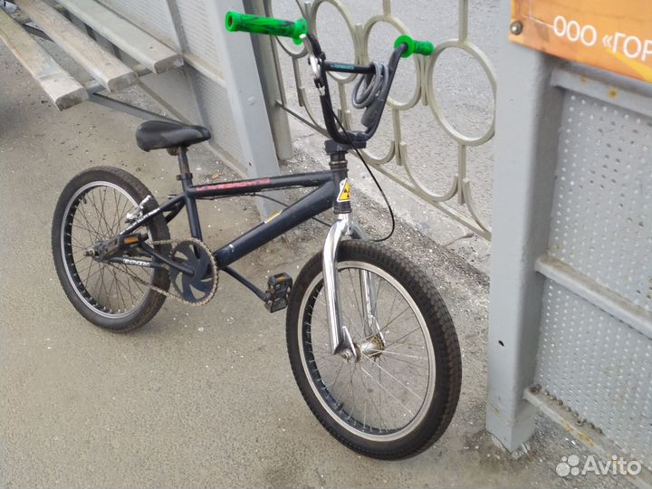 Трюковой велосипед bmx