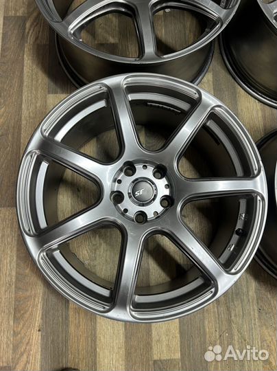 На короллу р16