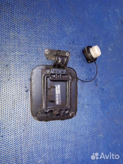 Лючок бензобака Nissan Qashqai j10 Рест