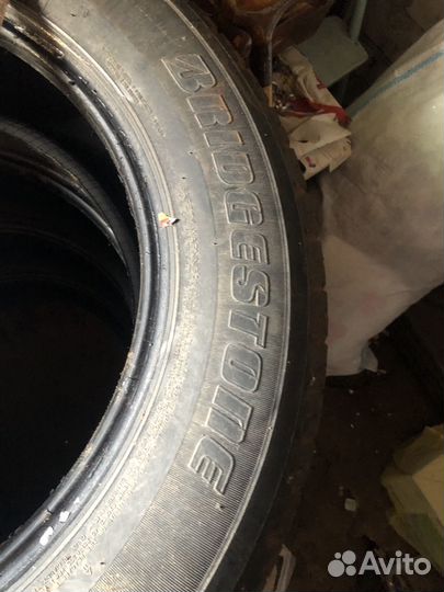 Bridgestone Dueler H/T 225/65 R17