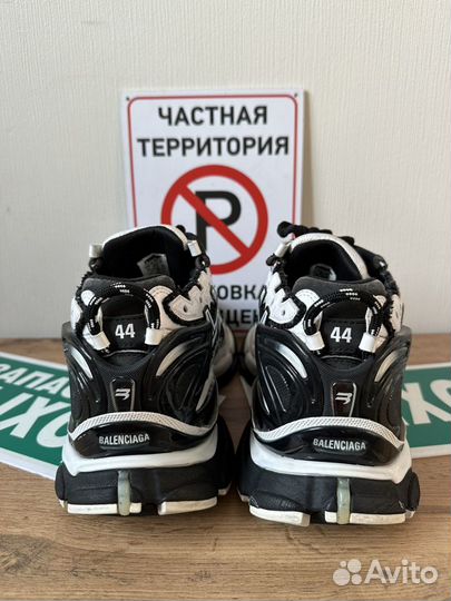 Кроссовки Balenciaga Runner Oreo оригинал