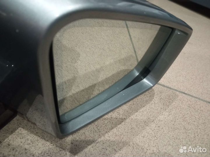 Зеркало правое mersedes W207 a2078105116