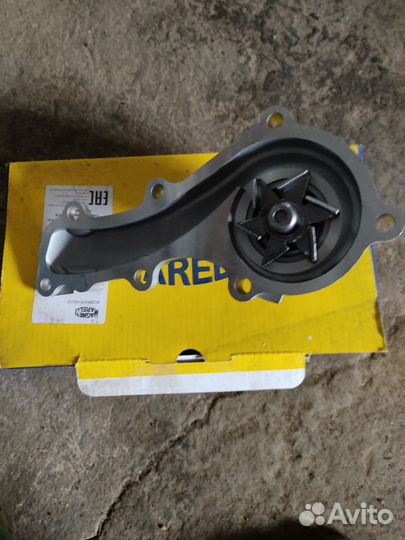 Помпа ниссан