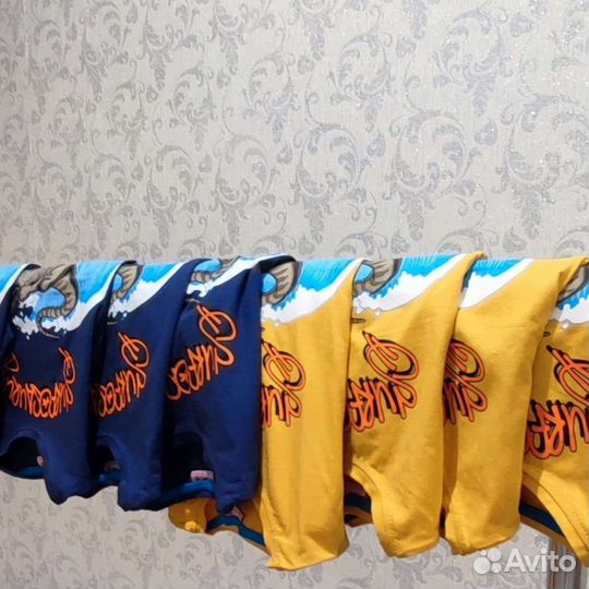 Лонгслив для мальчика 122-128 новый