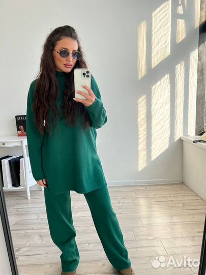 Костюм кашемировый 44-56 новый