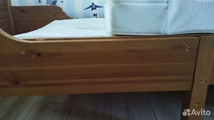 Детская кровать от 3 лет с матрасом бу
