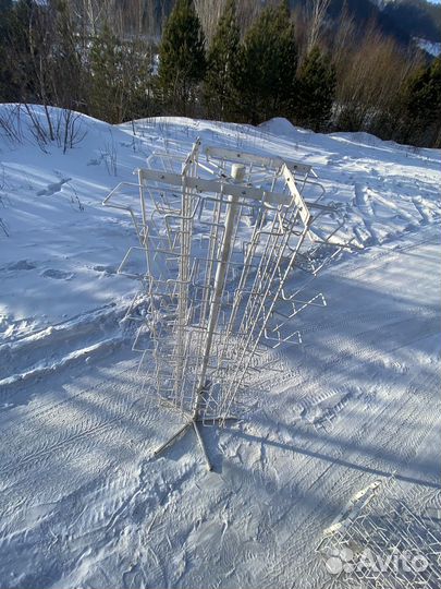 Крутящийся стеллаж