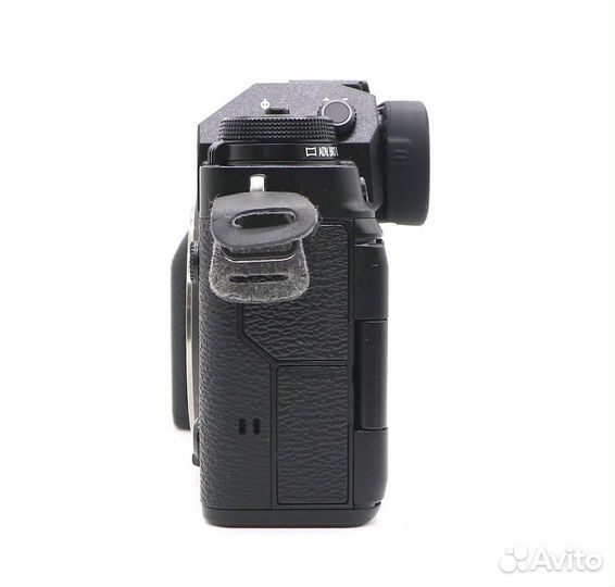 Fujifilm X-T4 body (пробег 4390 кадров)