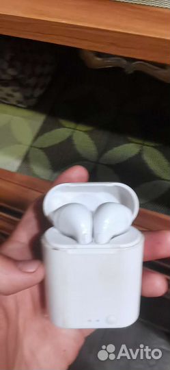 Беспроводные наушники