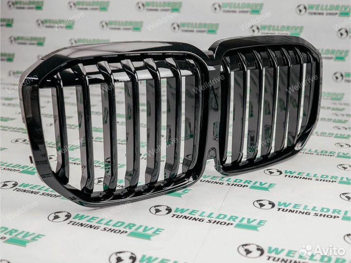 Решетка BMW X7 G07 M-Perfomance черная глянцевая