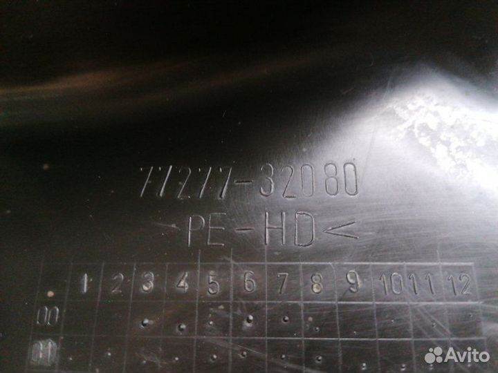 Защита горловины топливного бака Toyota Premio