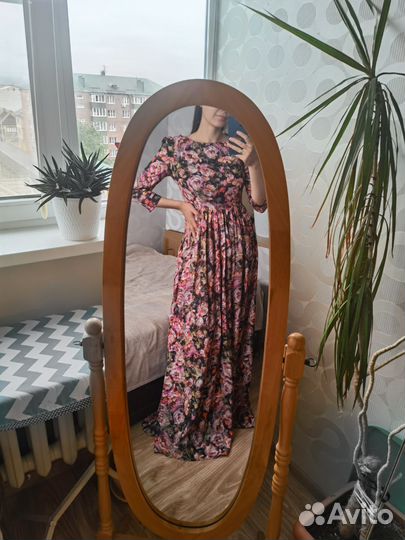 Платье вечернее 44 46