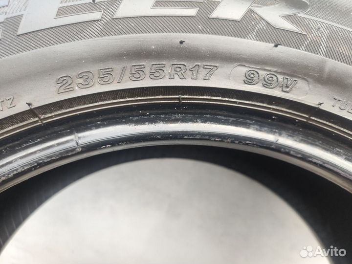 Bridgestone Dueler H/P Sport 235/55 R17