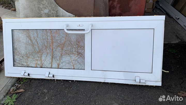 Дверь пластиковая(алюминивая)