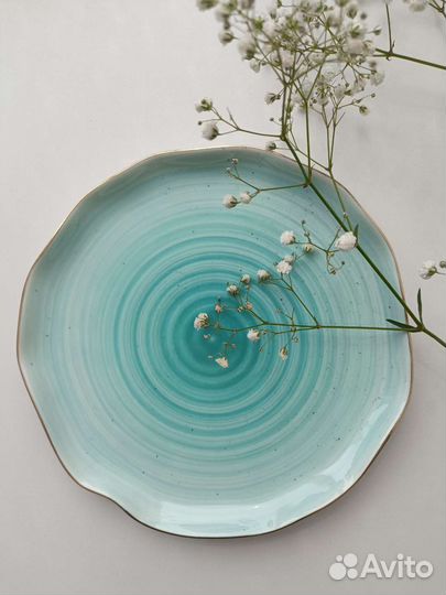 Посуда для сервировки стола