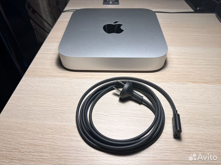 Mac mini M2 8GB 2023 года