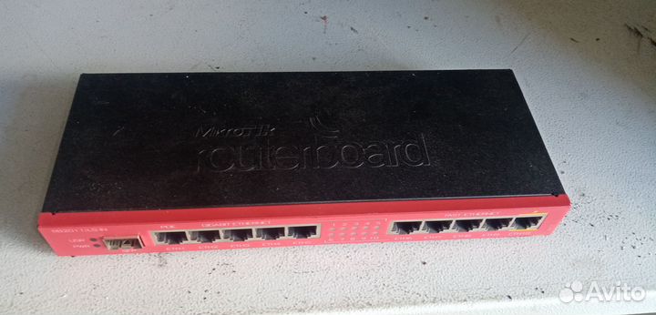 HAP Lait RB941-2nd RB750 RB2011iLS-IN SXT LTE kit