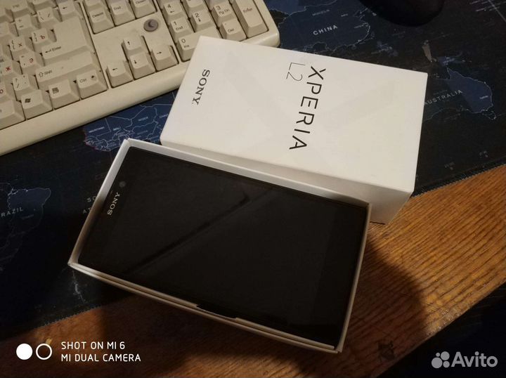Телефон sony xperia L2