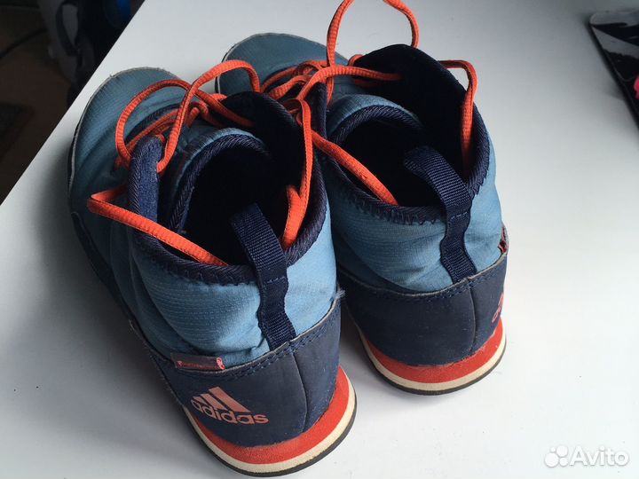 Кроссовки adidas