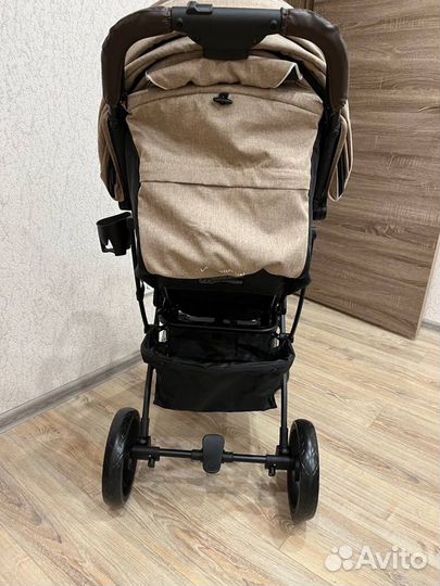 Новая прогулочная коляска bubago