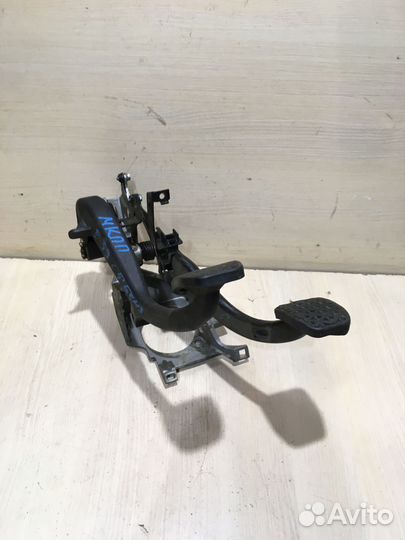 Педальный узел механика BMW 5 E39