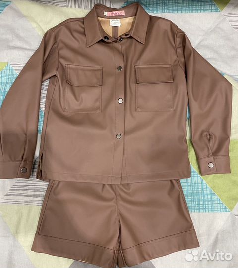 Рубашка с шортами