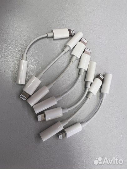 Переходник с lighting на aux оригинал