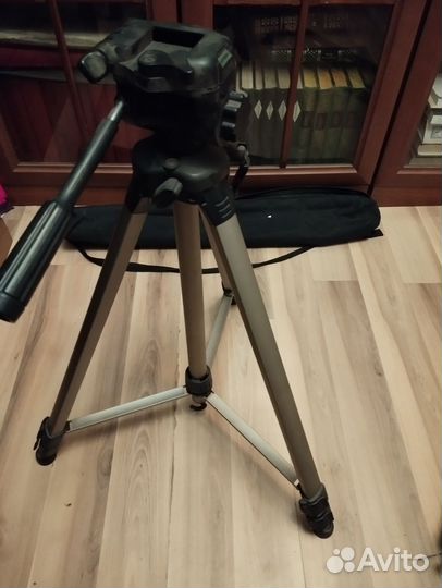 Штатив для видеокамеры 2 шт