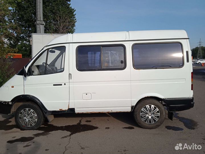 ГАЗ Соболь 2217 цельнометаллический, 2000