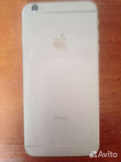 Телефон iPhone