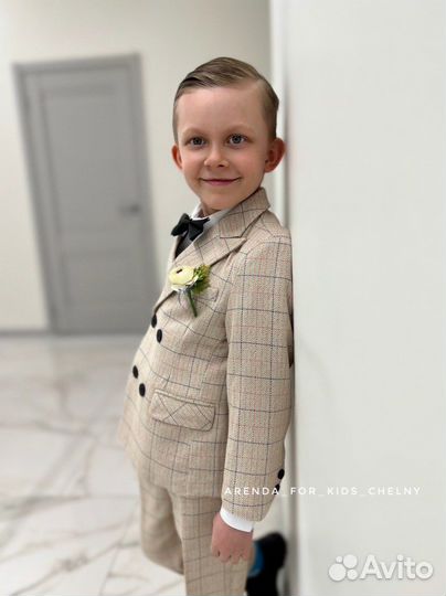 Костюм на выпускной для мальчика прокат/продажа