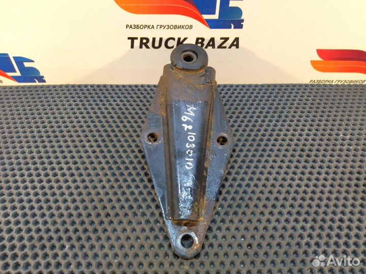 81413016082 Кронштейн рессоры передней Man L2000
