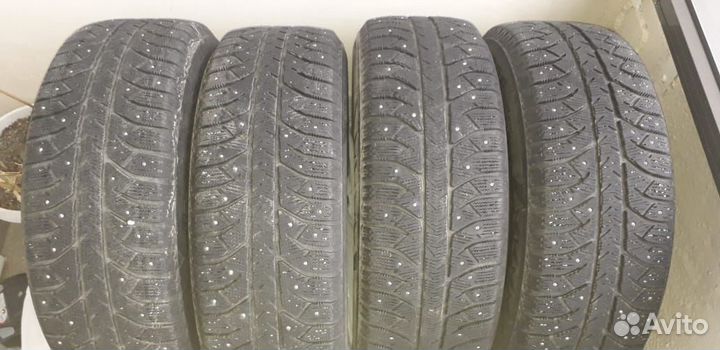 Bridgestone Ice Cruiser 7000 235/65 R17 108T