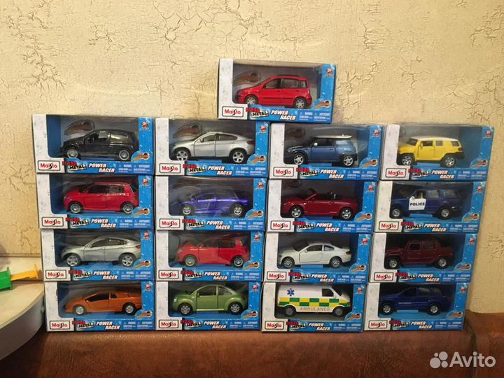 Машины Maisto в ассортименте