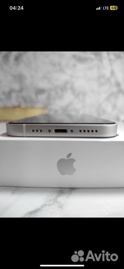 iPhone 12, 64 ГБ