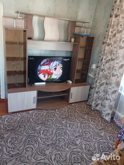 Стенка в гостиную