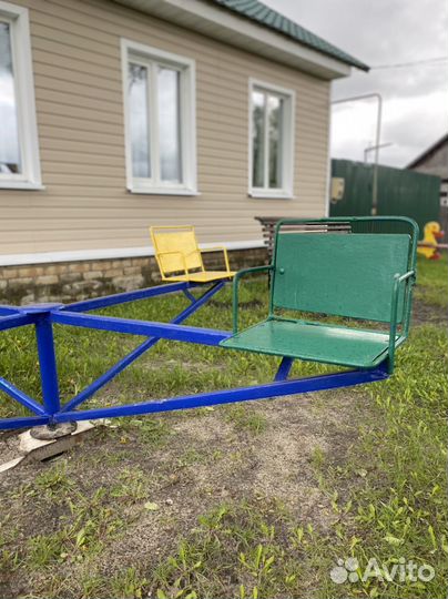 Карусель детская уличная