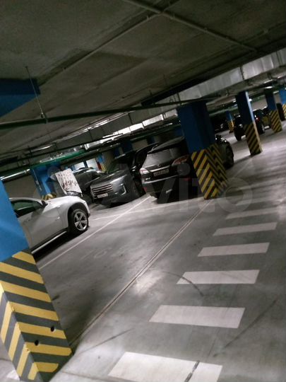 Машиноместо, 17 м²