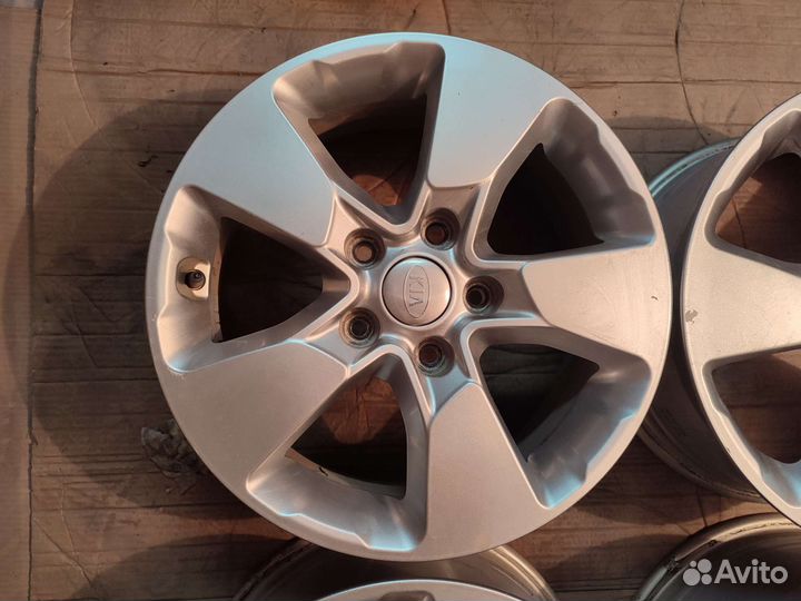 Диски Kia Soul R16 5x114,3 цо 67,1 мм 52910B2170