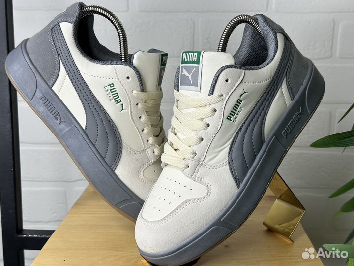 Кроссовки Puma белые 39