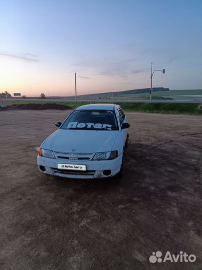 Nissan AD 1.5 AT, 1999, 350 000 км