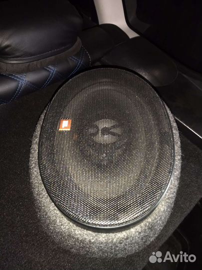 Задняя полка Калина 2 универсал